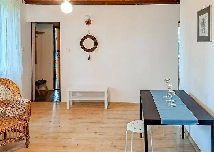 3 Bedroom Cozy In Stężyca